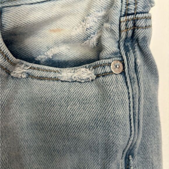American Eagle distressed denim cutoff mom jean shorts size 2 100% cotton - Picture 6 of 9